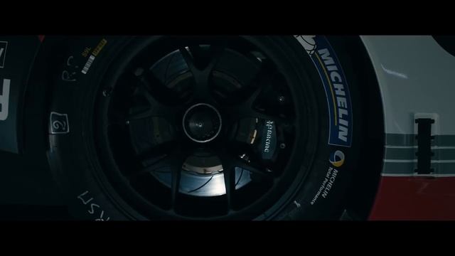 Гоночный Porsche 911 RSR