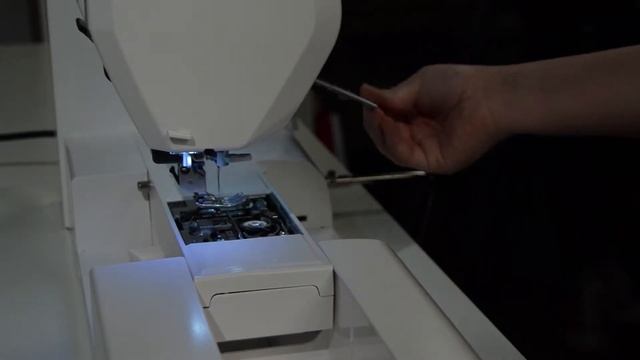 The Janome One Step Needle Plate Conversion смотреть онлайн