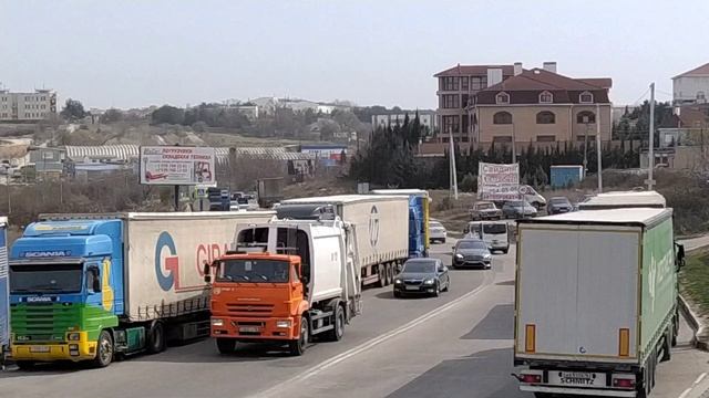 Выгружают одну машину в день.? 15 машин? смотреть онлайн