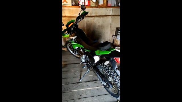 Kawasaki KLX 250 НАЧАЛО смотреть онлайн