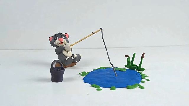 МУЛЬТИК. КОТ И БОЛЬШАЯ РЫБА. ЖИВОЙ ПЛАСТИЛИН.