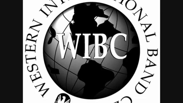 Brazil: Ceremony, Song, and Samba - Robert W. Smith смотреть онлайн