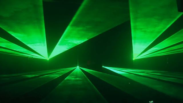 Lange Nacht der Wissenschaft BHT-Berlin Lasershow Part 1 смотреть онлайн