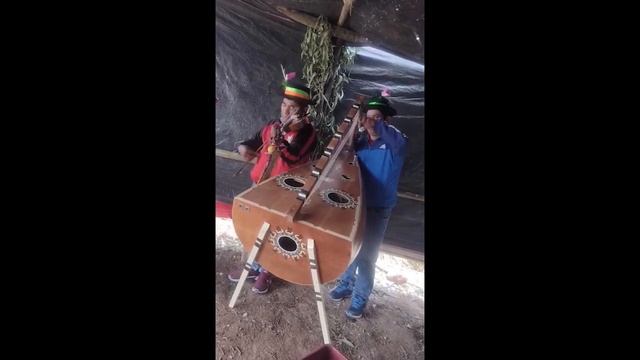 DANZANTE DE TIJERAS CON CAPUTO DE SONDONDO Y PUKACHA DE UMAMARCA