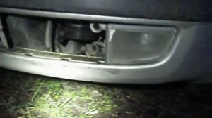 Skoda Fabia 1.4 замена ламп противотуманок
