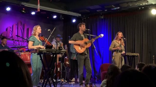 Blanco White - El Buho Live @ Cafe Berlin, Madrid, 14/10/2019 смотреть онлайн