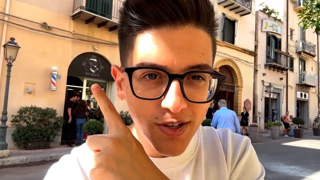 MANGIO SOLO CIBO VERDE PER 24 ORE GIOCANDO A STUMBLE GUYS!! смотреть онлайн