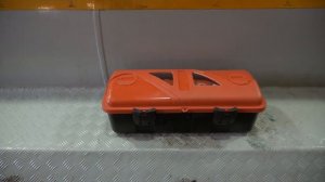 Пенал для огнетушителя. Ящик для песка. Контейнер для инструментов. Установка на газовоз.