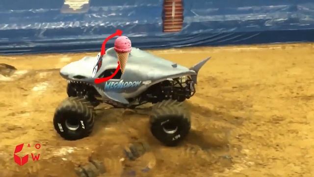 Monster Truck Passing Mud Road Failed I Monster Truck Off Road Mud Race I Doodle Life смотреть онлайн
