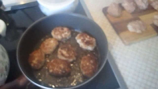 Котлеты из кеты. смотреть онлайн