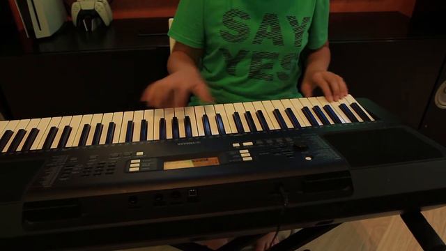 Minecraft - Sweden piano cover/кавер на синтезаторе смотреть онлайн