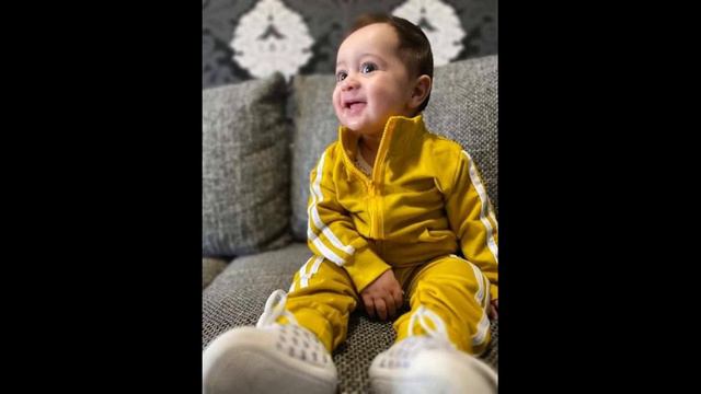 Не чуваше с едното ухо, а с другото съвсем малко, но слава на Исус! смотреть онлайн