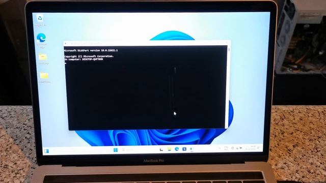 BootCamp 6.1.7071 for MacBook Pro A1990 MacBookPro15,1 and A1989 MacBookPro15,2 for install Windows смотреть онлайн