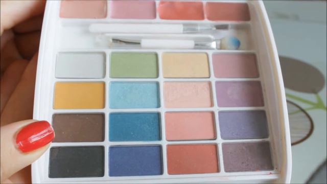 ОБЗОР: Палетка теней Arezia!!! AREZIA MAKE UP PALETTE смотреть онлайн