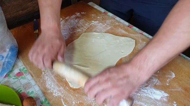 Бешбармак в казане на костре - готовлю первый раз. смотреть онлайн