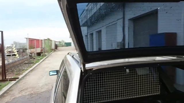 Почему, хоть иногда, нужно самому мыть свою машину. смотреть онлайн