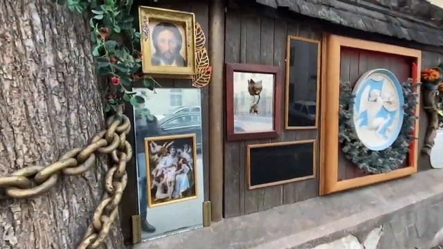 Прогулка по Москве. Дом в 1ом Казачьем переулке. Как забор может поднять настроение. смотреть онлайн