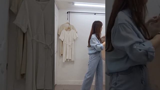 愛死了微光澤貝殼釦襯衫 смотреть онлайн