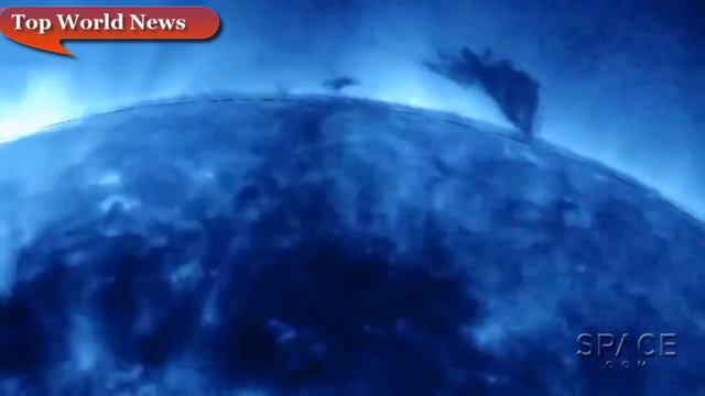 ОГРОМНЫЙ ТОРНАДО ВСПЫХНУЛ НА СОЛНЦЕ/ HUGE TORNADO broke SUN смотреть онлайн