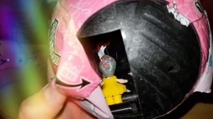 Гренни ПОПАЛАСЬ в ЛОЛ ШАРЕ В 3 ЧАСА НОЧИ! Смешные СТРАШИЛКИ с GRANNY в Реальной Жизни!