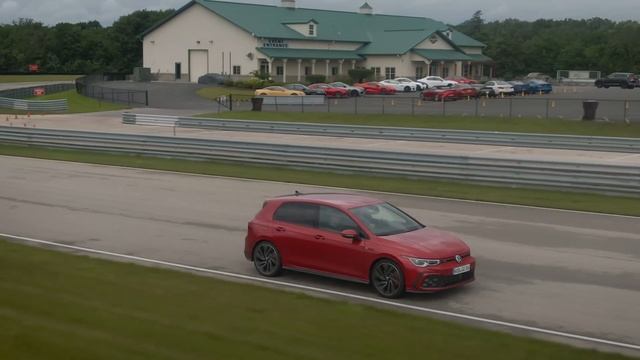 2022 VW GTI Mk8 | Unexpected смотреть онлайн