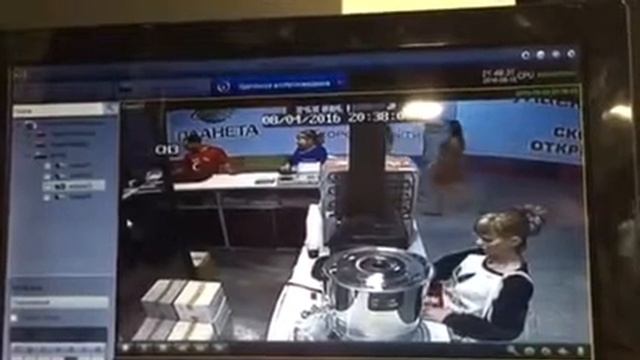 ТРЦ ПЛАНЕТА. Кража кошелька!!! смотреть онлайн