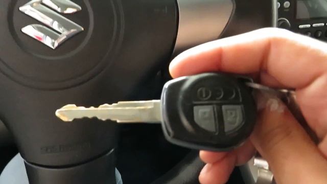 Suzuki Grand Vitara 2.0 4X2 16V (Gasolina) Manual 2013 смотреть онлайн