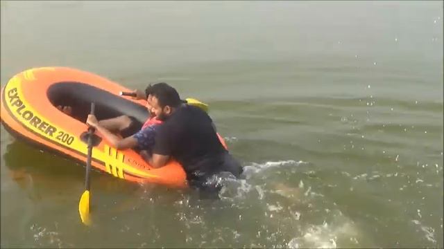 Explorer 200 Boat Ride