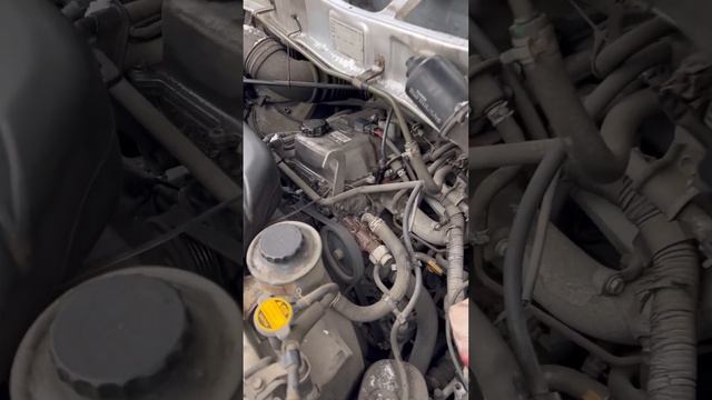 Запуск двигателя 3RZ-FE катушечный 124.000км? С Toyota TOURING HIACE RCH47 4WD?? смотреть онлайн