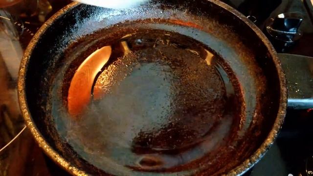 Очень вкусные лепешки / Сырно-чесночные лепёшки с зеленью смотреть онлайн