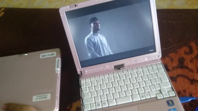 FUJITSU TL1 2 IN 1 LAPTOP смотреть онлайн