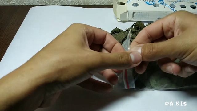 ПОДАРОК ОТ ДРУГА - МОНЕТЫ, ПЕРСТНИ... смотреть онлайн