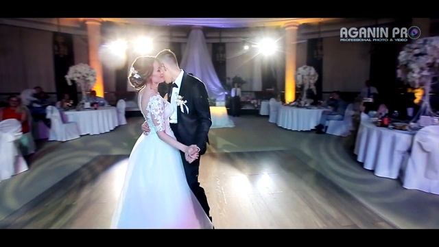 Свадебный друзья - 1й выпуск - Новый год 2019, Вайны, Свадьба на МиЛЛион смотреть онлайн