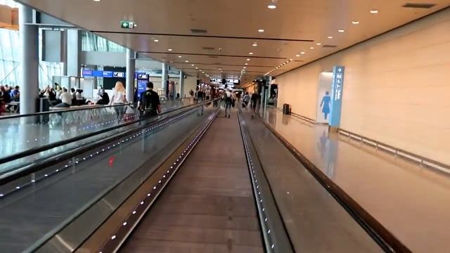 EXCITED! Layover in Helsinki, Finland! 兴奋！在芬兰赫尔辛基停留！ смотреть онлайн