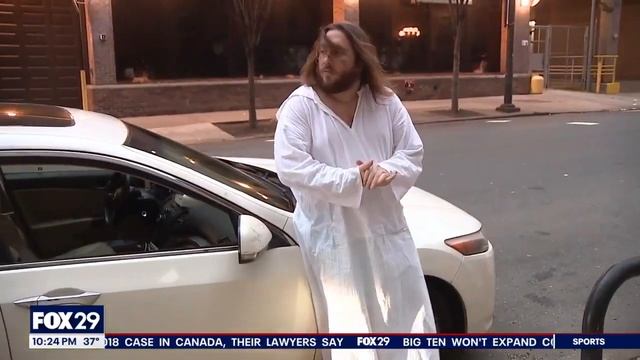 'Philly Jesus' returns as Lyft driver смотреть онлайн