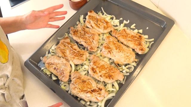 Очень вкусно! Гуляш из свинины с подливкой / РЕЦЕПТ ВКУСНЫЕ МЯСНЫЕ БЛЮДА НА УЖИН ИЛИ ОБЕД. смотреть онлайн