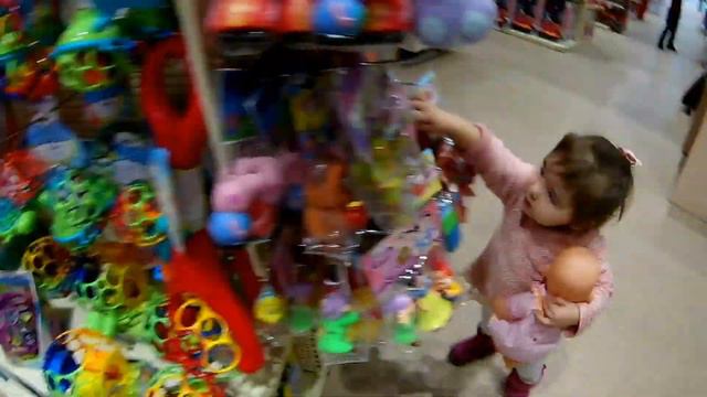 Влог Шопинг в магазине игрушек Астана Shopping Mega Astana смотреть онлайн