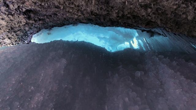 Svalbard: The Frozen World (Svalbard Adventures) 4K смотреть онлайн