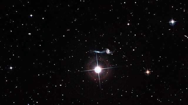 Zooming in on NGC 7714 смотреть онлайн