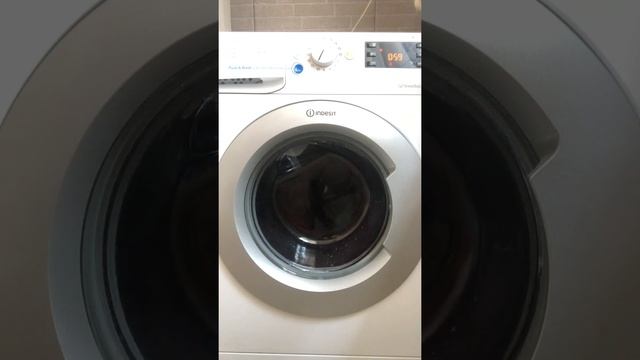 Indesit innex BWE 71253X WSSS EU: (the programme 10) white cottons 40° 1200rpm смотреть онлайн