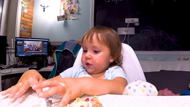 Репка - Двухлетний малыш рассказывает сказку смотреть онлайн