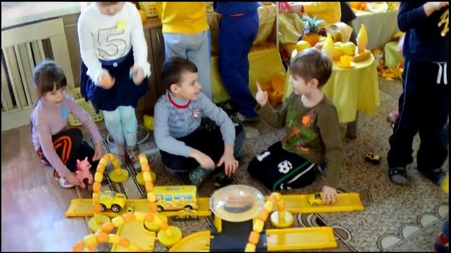 Праздник жёлтого цвета - ДНЗ 219 смотреть онлайн