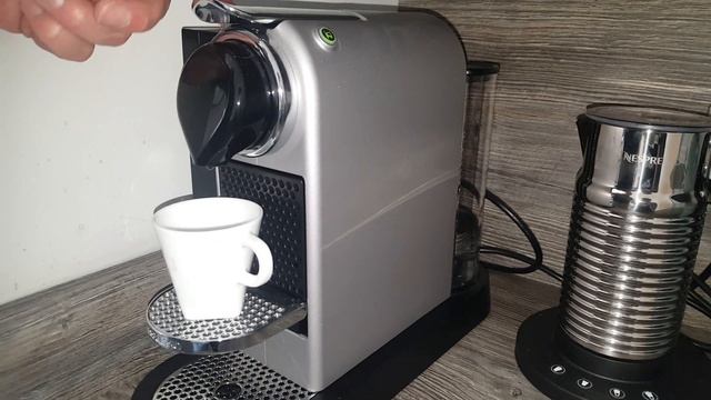 Nespresso Napoli Review - Best Pod in the Ispirazione Italiana Range? | A2B Productions смотреть онлайн