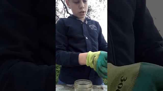 Рассказываю и показываю про то как я делал свою первую деревянную кирку. ⛏️ смотреть онлайн