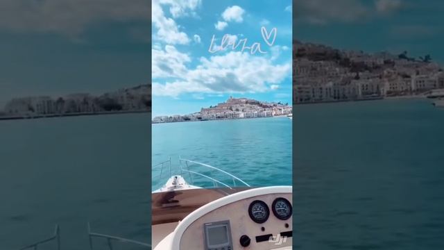 moment js смотреть онлайн
