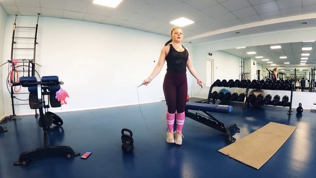 Силовое кардио с гирями и скакалкой - идеальное для девушек или "Мне больше ничего не хочется"!) смотреть онлайн
