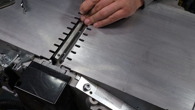 Cum Schimb Cutitele La Masina De Rindeluit Si Degrosat Metabo 260C (abric)