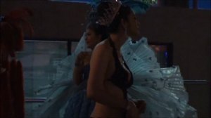 ЛедиБой около Алказара