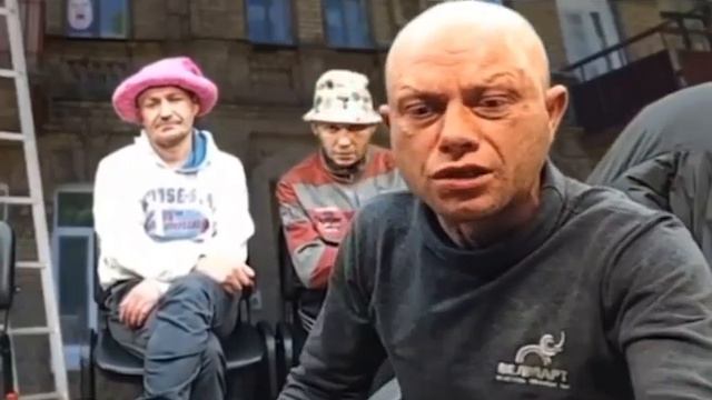 ШОЛЬЦ ТЫ ЧЁ ВООБЩЕ РАМСЫ ПОПУТАЛ КАРАБАС И БОСС смотреть онлайн