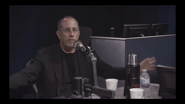 Jerry Seinfeld: Build The System смотреть онлайн